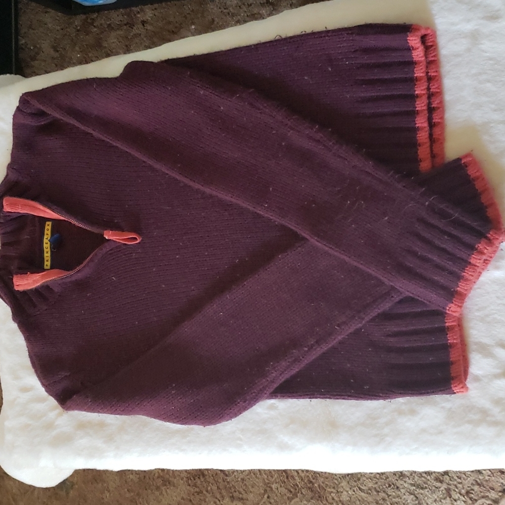 Prince & Fox, Red, medium
